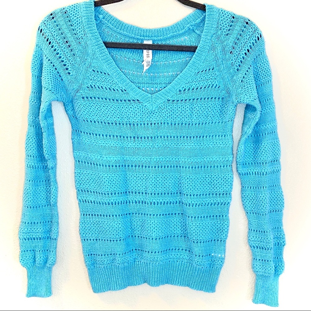 Aeropostale Turquoise Knit Sweater - Size Medium